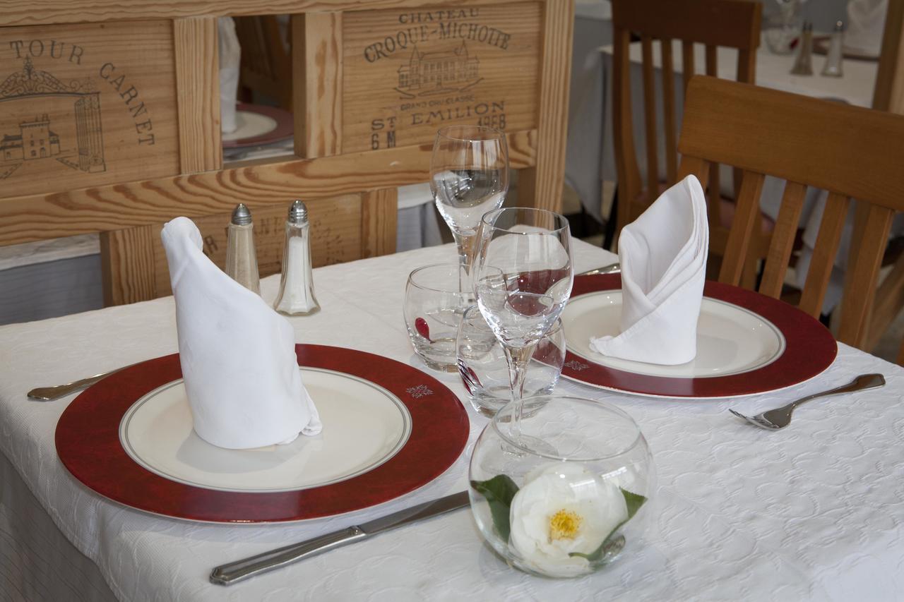 Châteaulin Logis Hotel Le Chrismas المظهر الخارجي الصورة